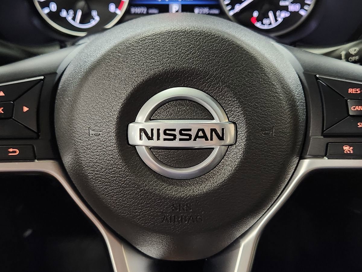 Used 2023 Nissan Sentra SV FWD image 38