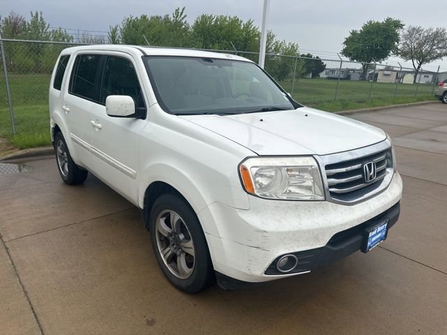 Used 2015 Honda Pilot SE image 2