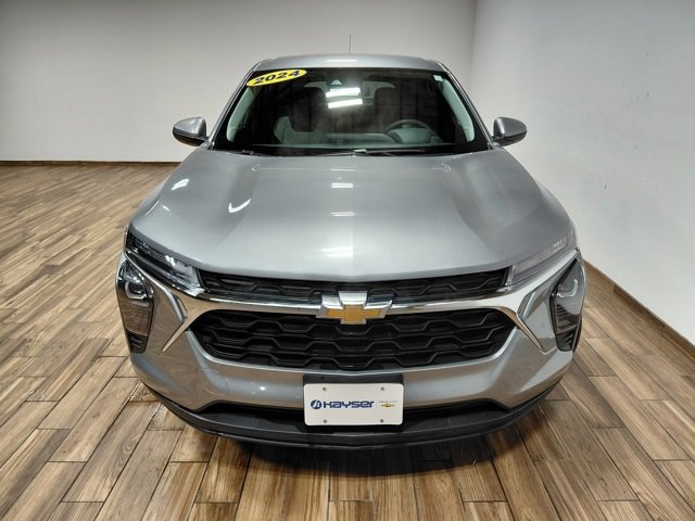 Certified 2024 Chevrolet Trax LS w/ LS Convenience Package image 12