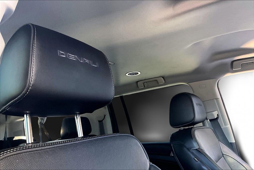 Used 2020 GMC Yukon XL Denali image 27