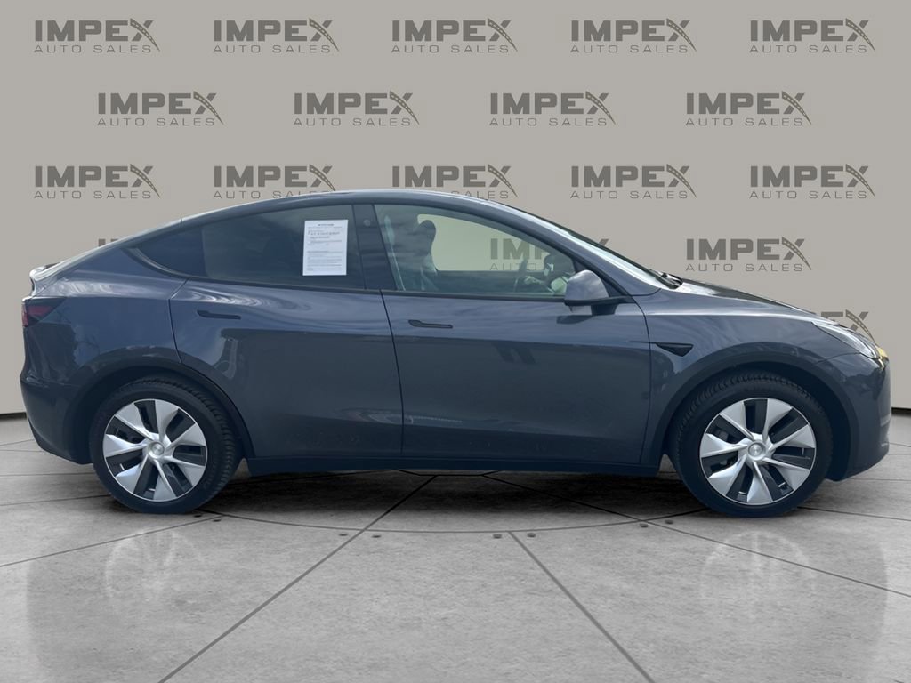 Used 2021 Tesla Model Y Long Range image 6