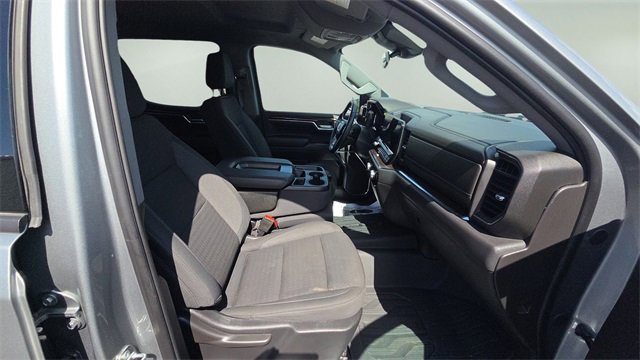 Used 2024 GMC Sierra 1500 Elevation image 25