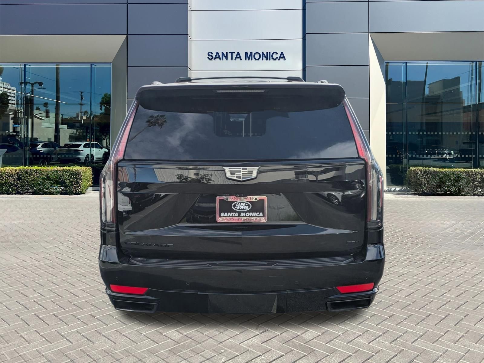 Used 2021 Cadillac Escalade ESV Sport w/ Driver Assist Tech Package AWD/4WD image 6