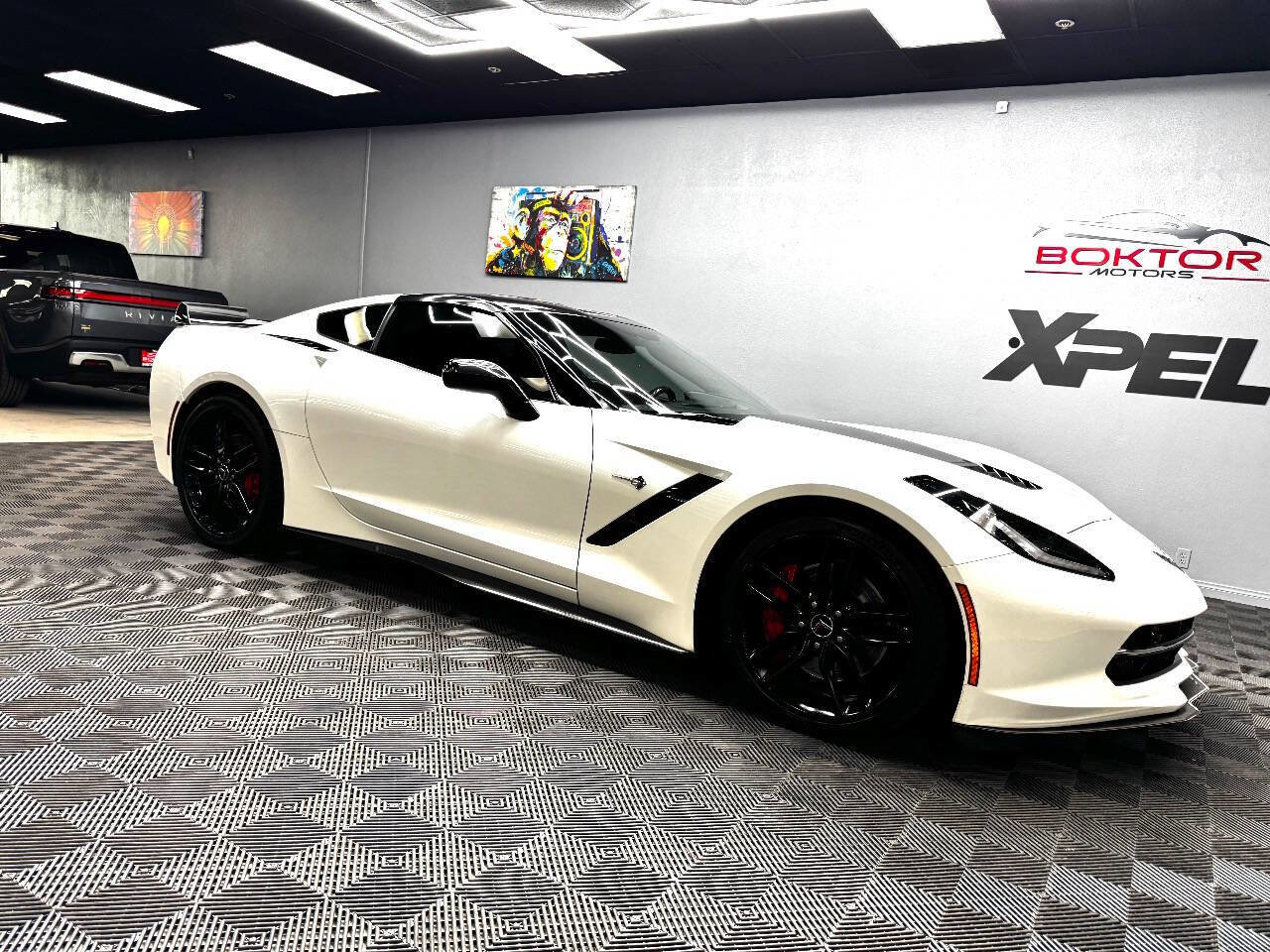 Used 2016 Chevrolet Corvette Stingray Coupe w/ 2LT Preferred Equipment Group image 2