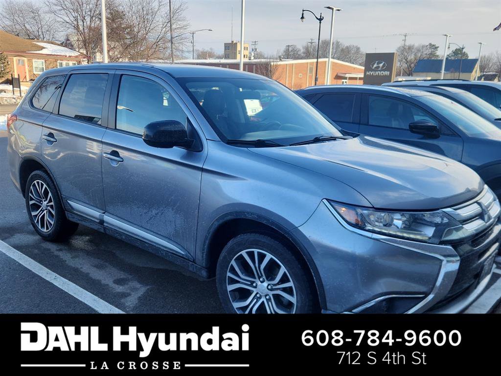 Used 2018 Mitsubishi Outlander ES