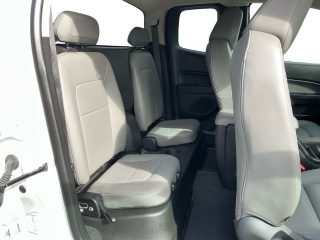 Used 2020 Chevrolet Colorado W/T w/ WT Convenience Package RWD image 18