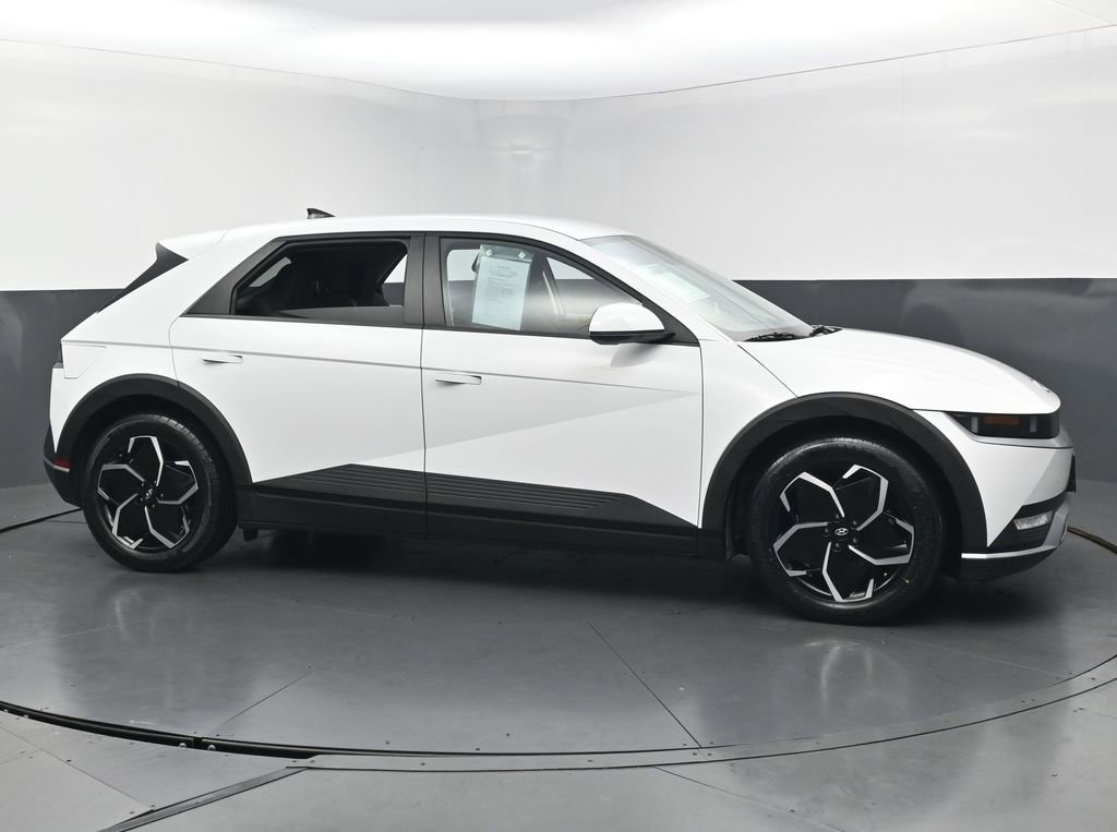 Used 2023 Hyundai Ioniq 5 SE AWD/4WD image 6