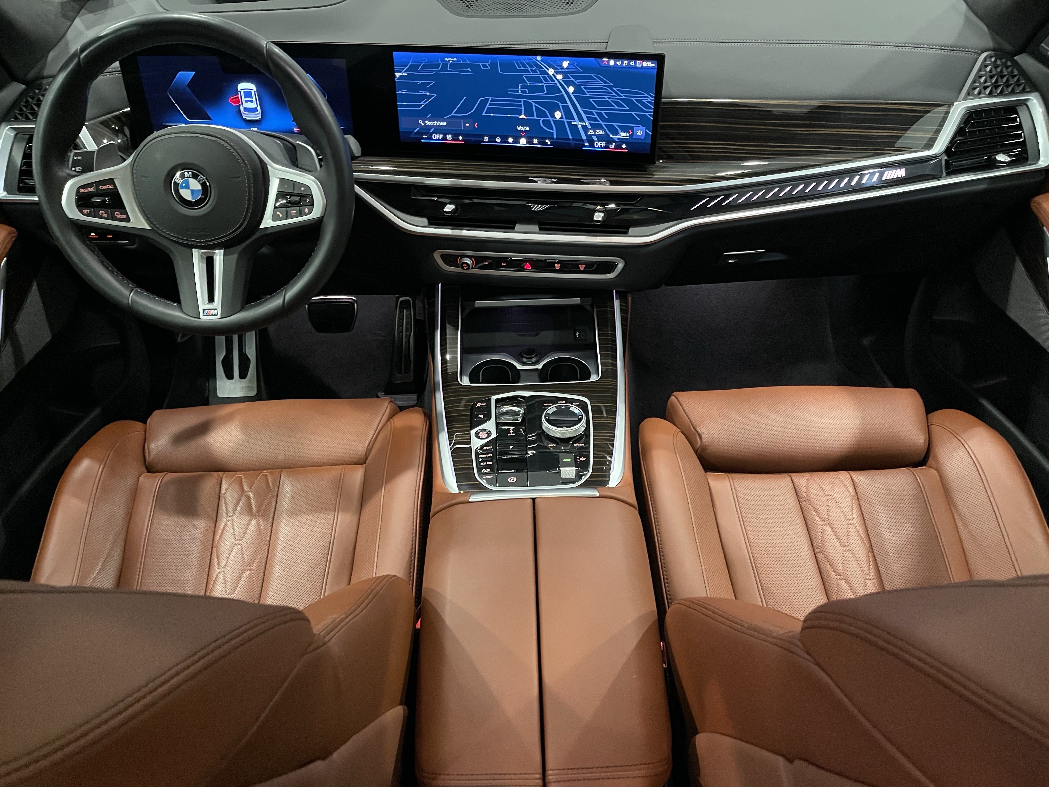 Certified 2025 BMW X7 M60i w/ Executive Package AWD/4WD image 16