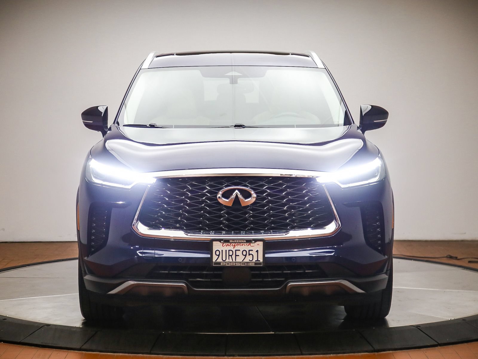 Used 2022 INFINITI QX60 Luxe w/ Cargo Package FWD image 6