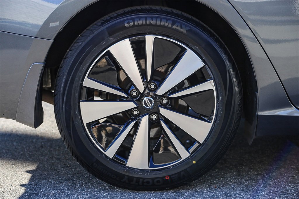 Used 2022 Nissan Altima 2.5 SV image 11