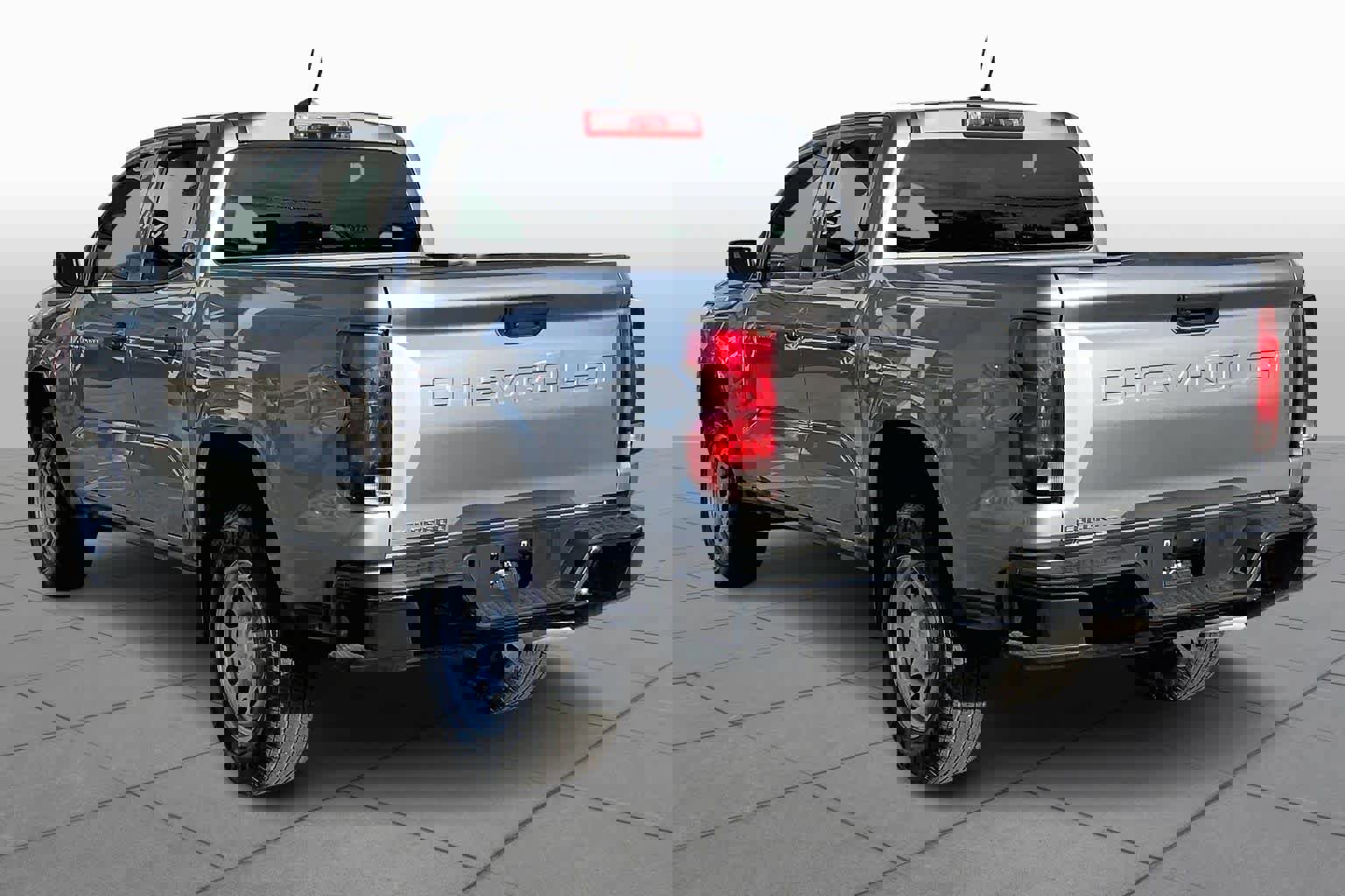 Used 2024 Chevrolet Colorado W/T image 12