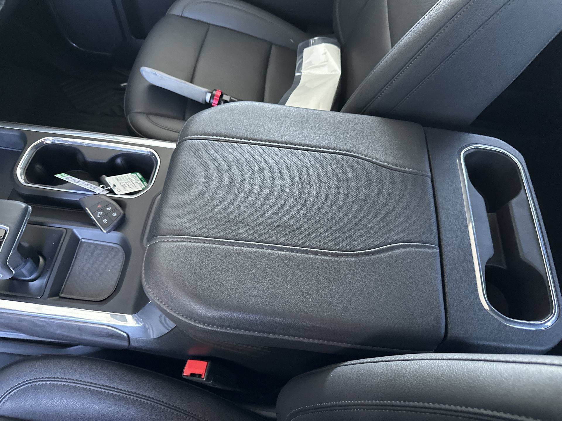 Certified 2025 Chevrolet Silverado 1500 LTZ AWD/4WD image 35