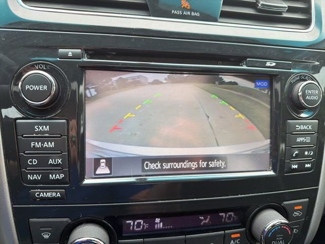 Used 2015 Nissan Altima 2.5 SV w/ Convenience Package FWD image 17
