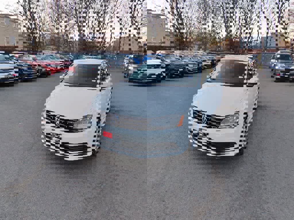 Used 2018 Volkswagen Jetta S w/ Cold Weather Package