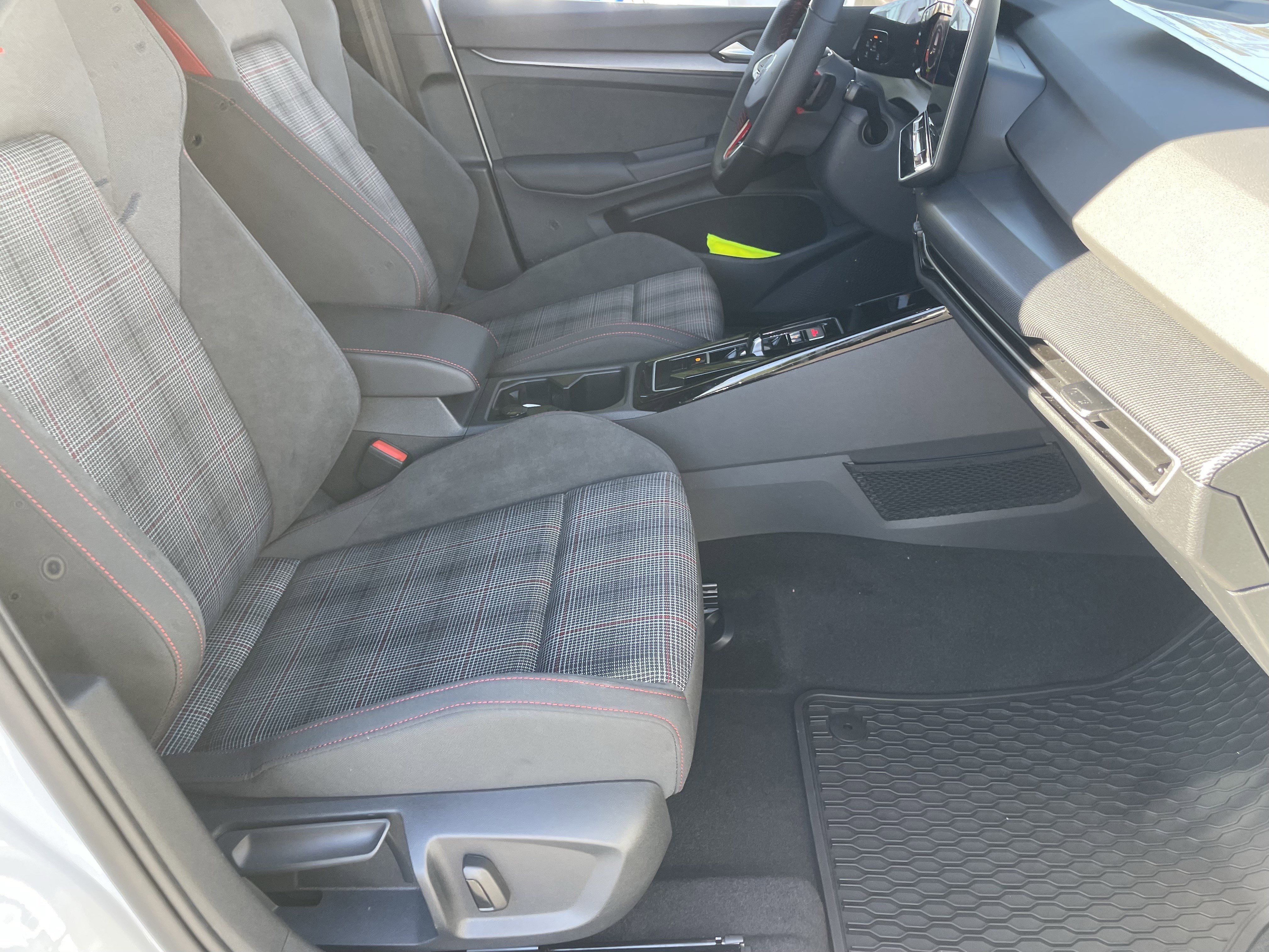 New 2026 Volkswagen GTI S image 8