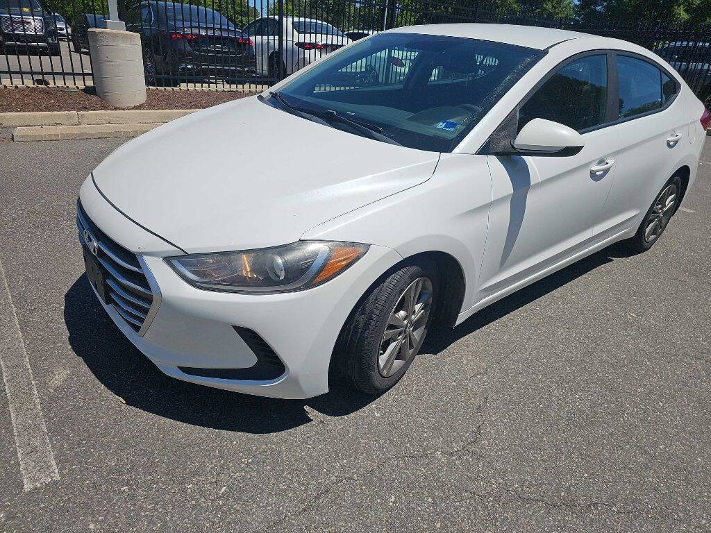 Used 2018 Hyundai Elantra SEL FWD image 3