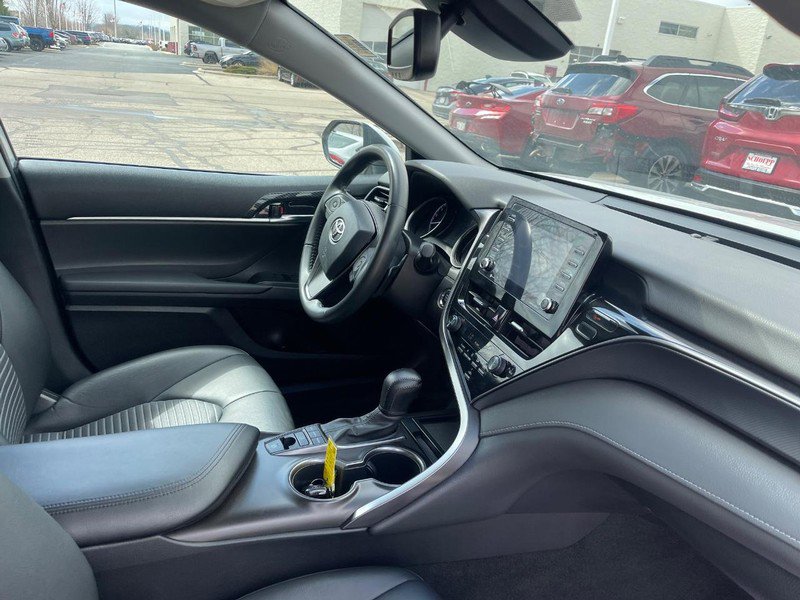 Used 2023 Chevrolet Colorado W/T RWD image 5