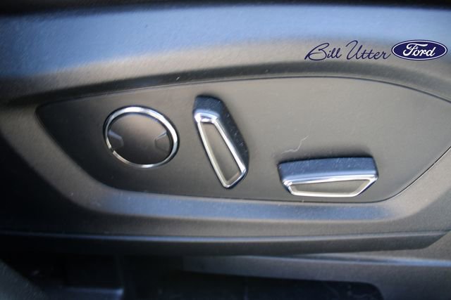 Used 2020 Ford Explorer Limited image 12