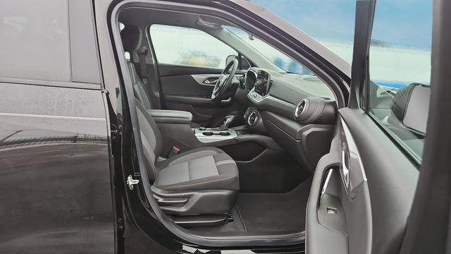 Used 2024 Chevrolet Blazer LT w/ Convenience Package image 13