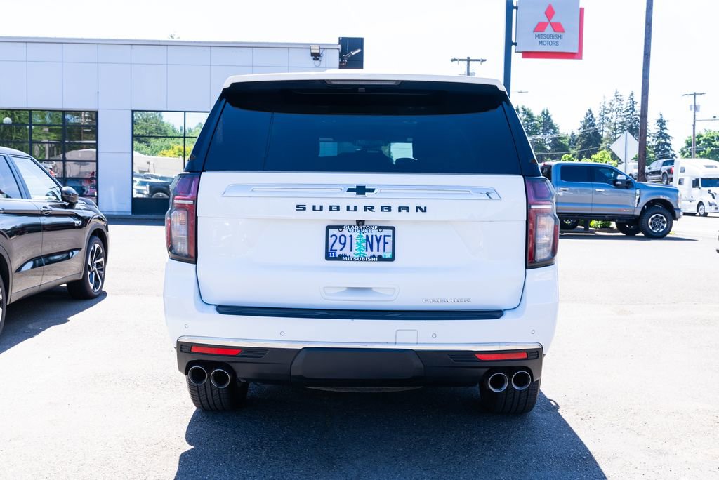 Used 2023 Chevrolet Suburban Premier AWD/4WD image 5