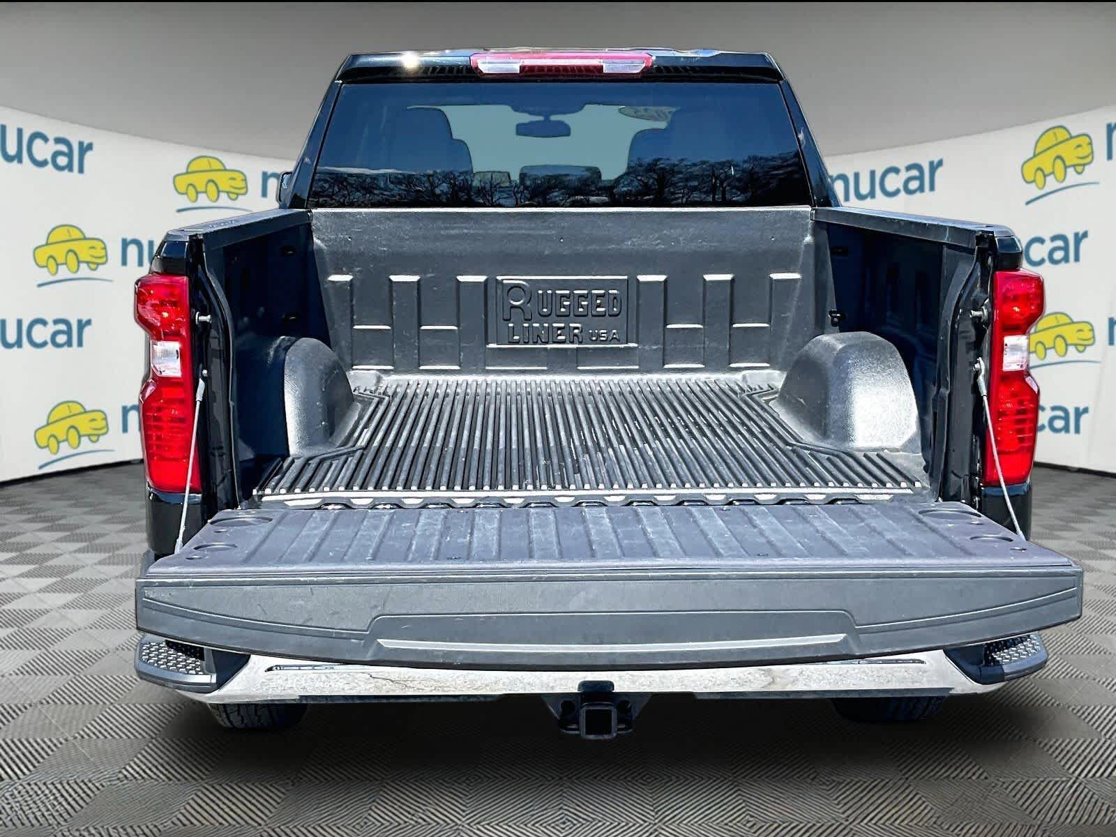 Used 2025 Chevrolet Silverado 1500 LT AWD/4WD image 4