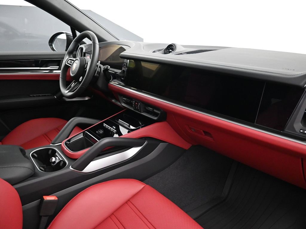 New 2026 Porsche Cayenne S image 14