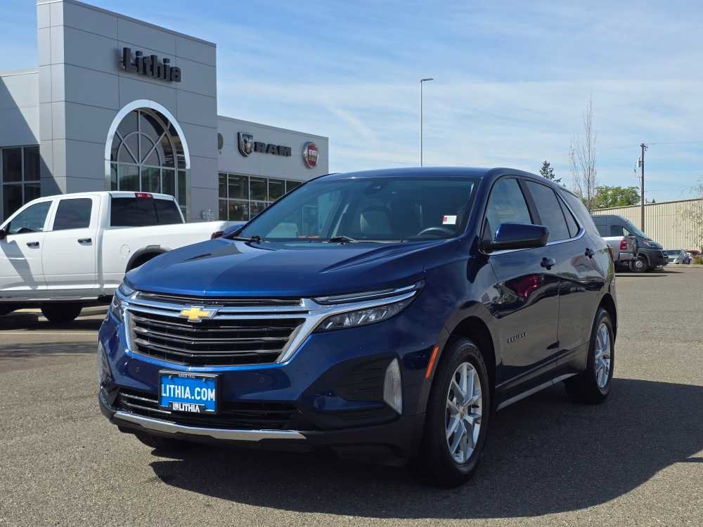 Used 2022 Chevrolet Equinox LT AWD/4WD image 1
