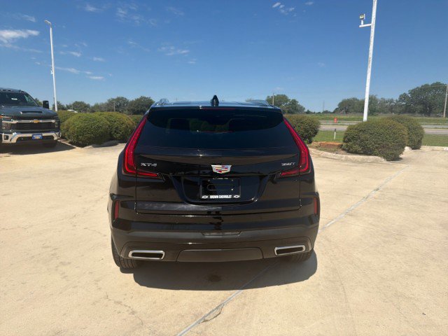 Used 2025 Cadillac XT4 Premium Luxury FWD image 13