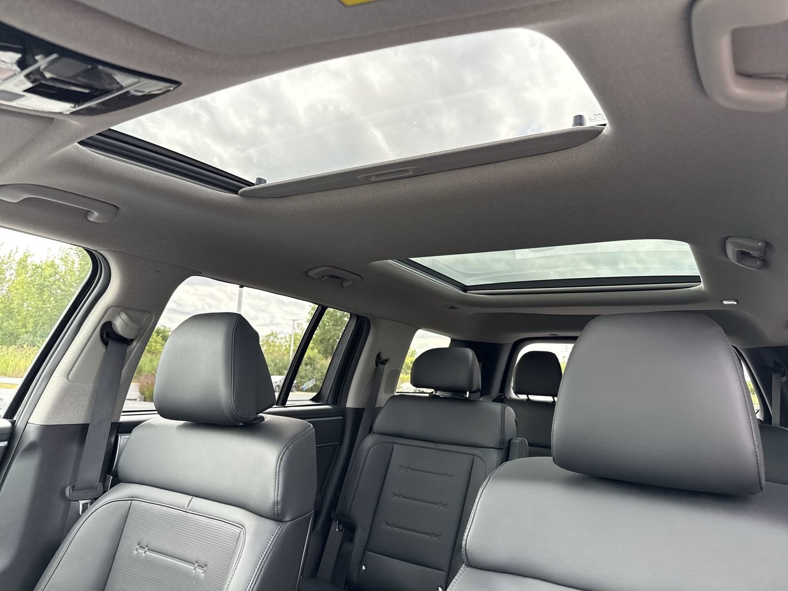 Certified 2026 Hyundai Santa Fe Limited AWD/4WD image 26