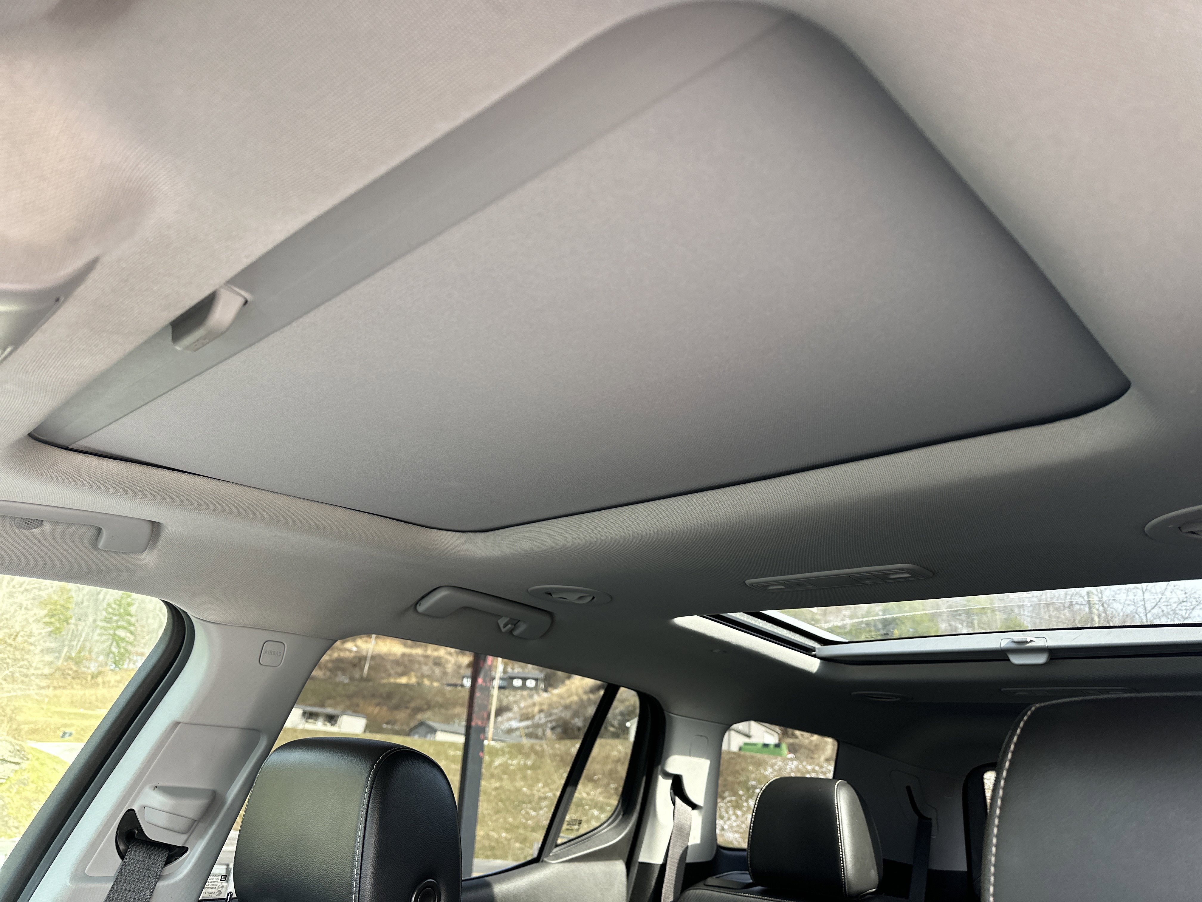 Used 2021 GMC Acadia SLT w/ Trailering Package image 12