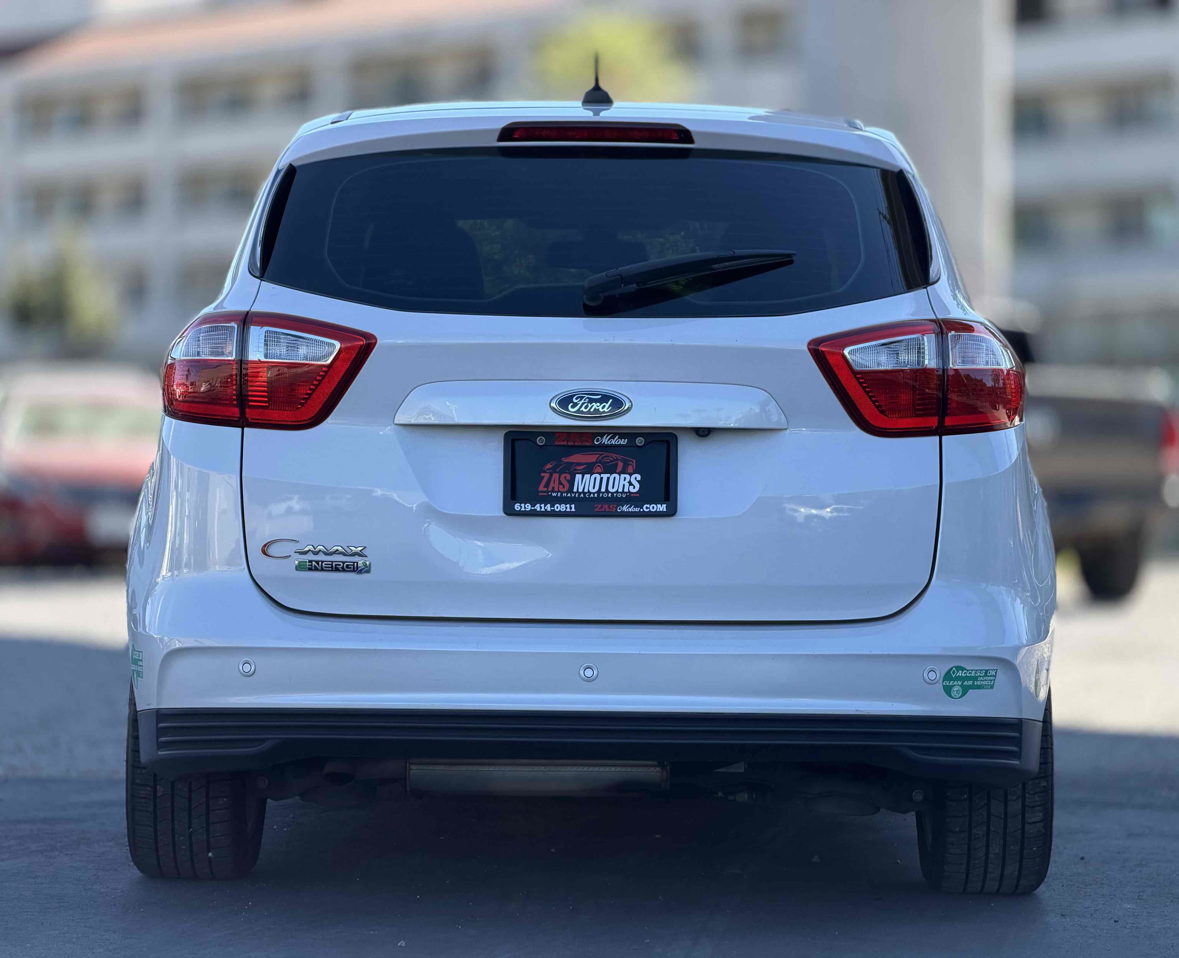 Used 2016 Ford C-MAX Energi SEL w/ Equipment Group 302A image 6