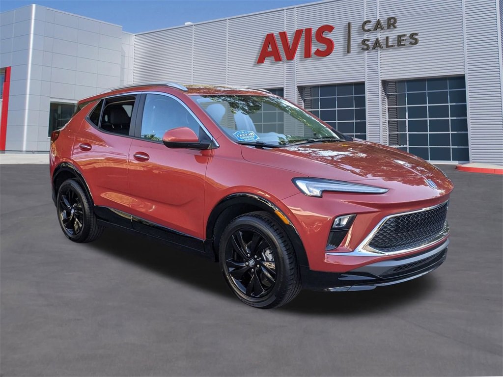 Used 2024 Buick Encore GX Sport Touring w/ Comfort Package image 3