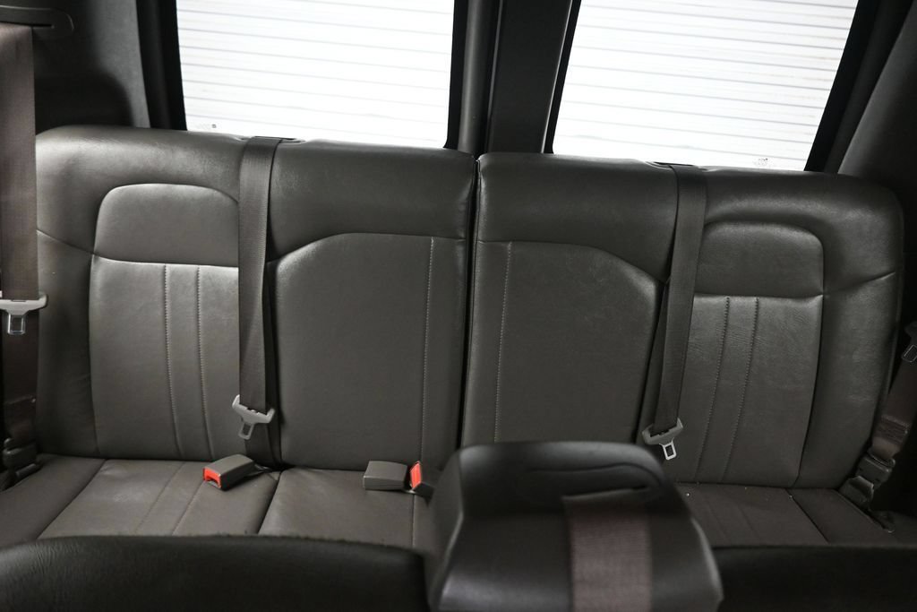 Used 2023 Chevrolet Express 3500 LS RWD image 30