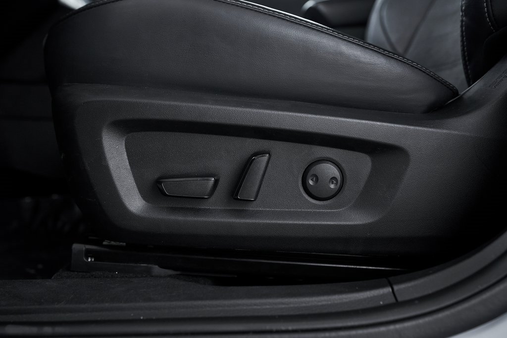 Used 2023 Mitsubishi Outlander SE image 20