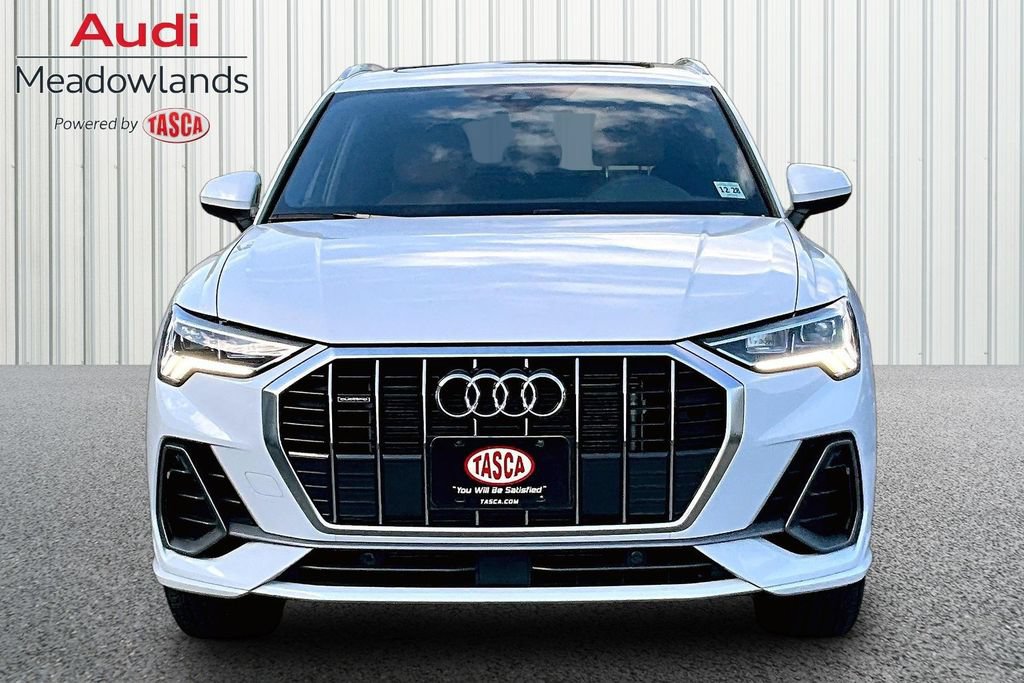 Used 2024 Audi Q3 2.0T Premium AWD/4WD image 2