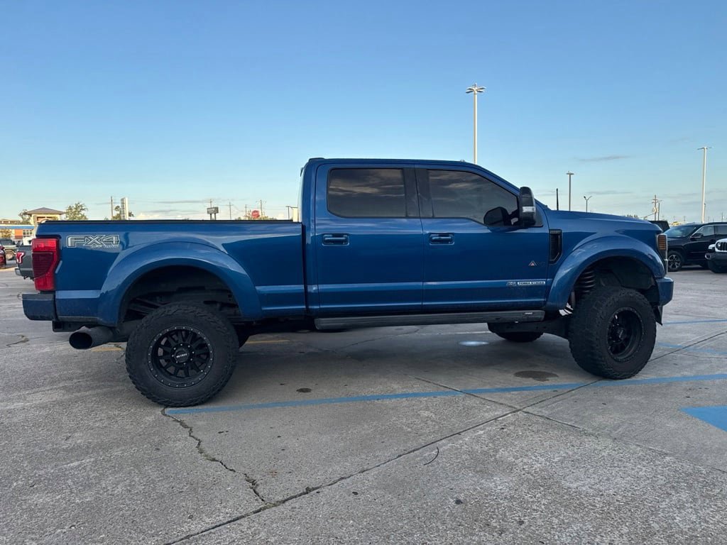 Used 2022 Ford F250 Lariat w/ Black Appearance Package AWD/4WD image 17