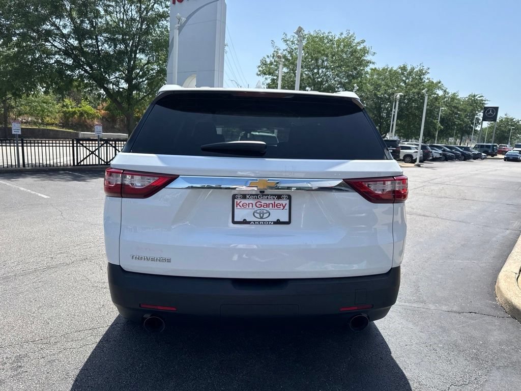 Used 2018 Chevrolet Traverse LS FWD image 5