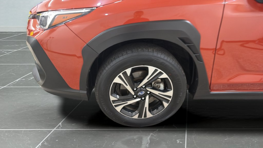 Used 2025 Subaru Crosstrek 2.5i Premium AWD/4WD image 23