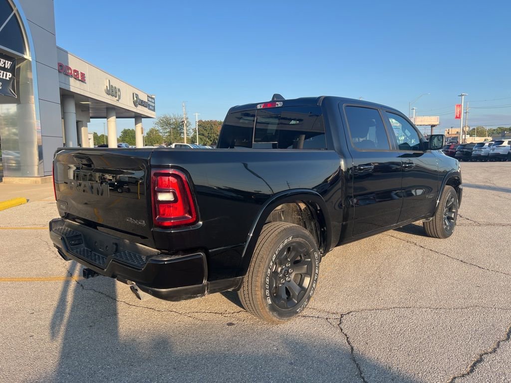 New 2026 RAM 1500 4x4 Crew Cab image 3
