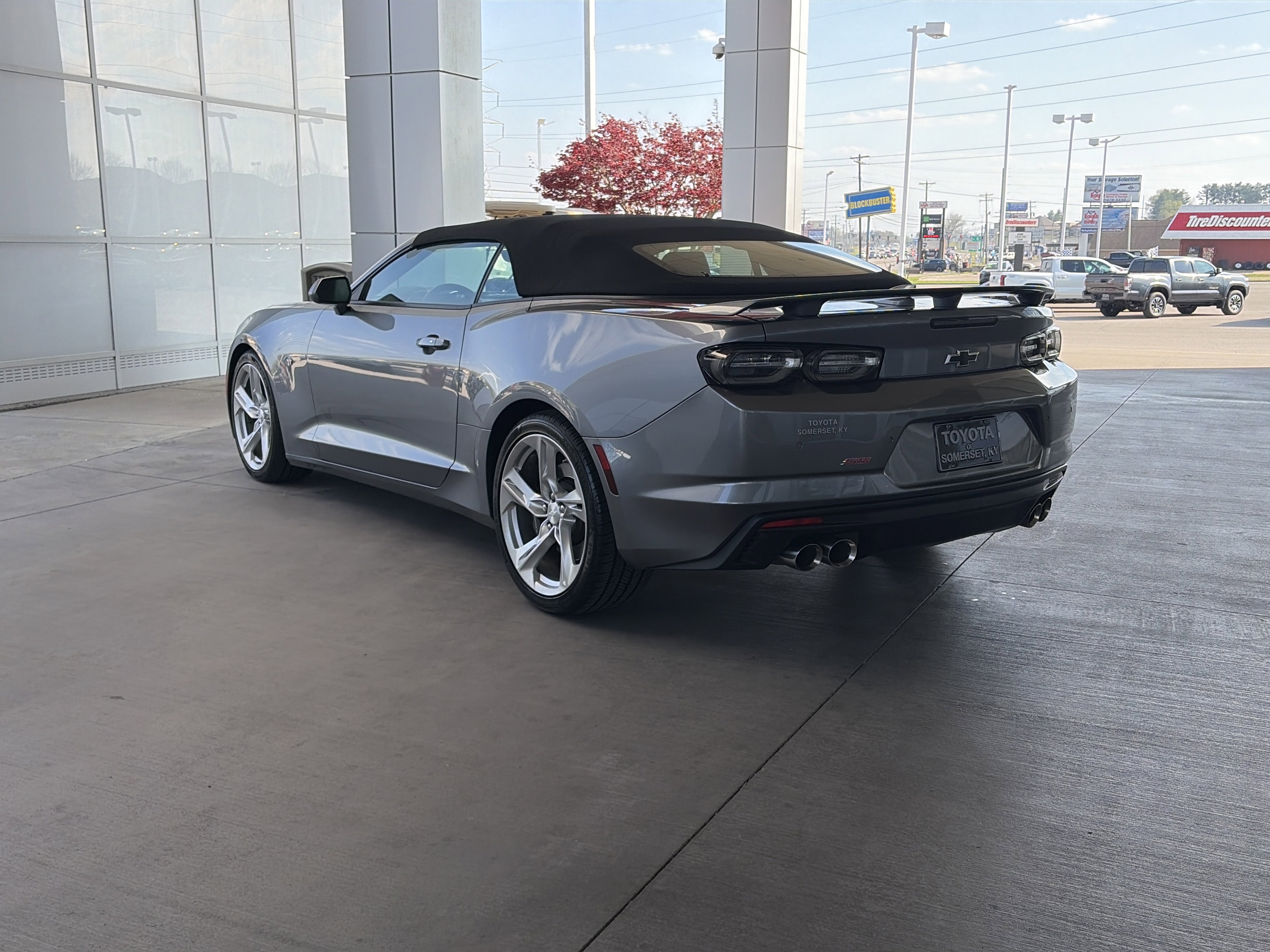 Used 2022 Chevrolet Camaro SS image 10