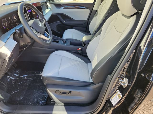 New 2026 Volkswagen Tiguan SE image 11