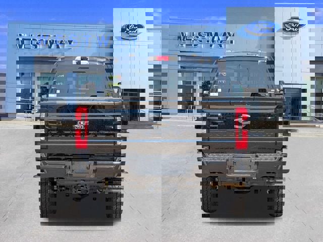 New 2026 Ford F350 Lariat w/ Black Appearance Package image 35