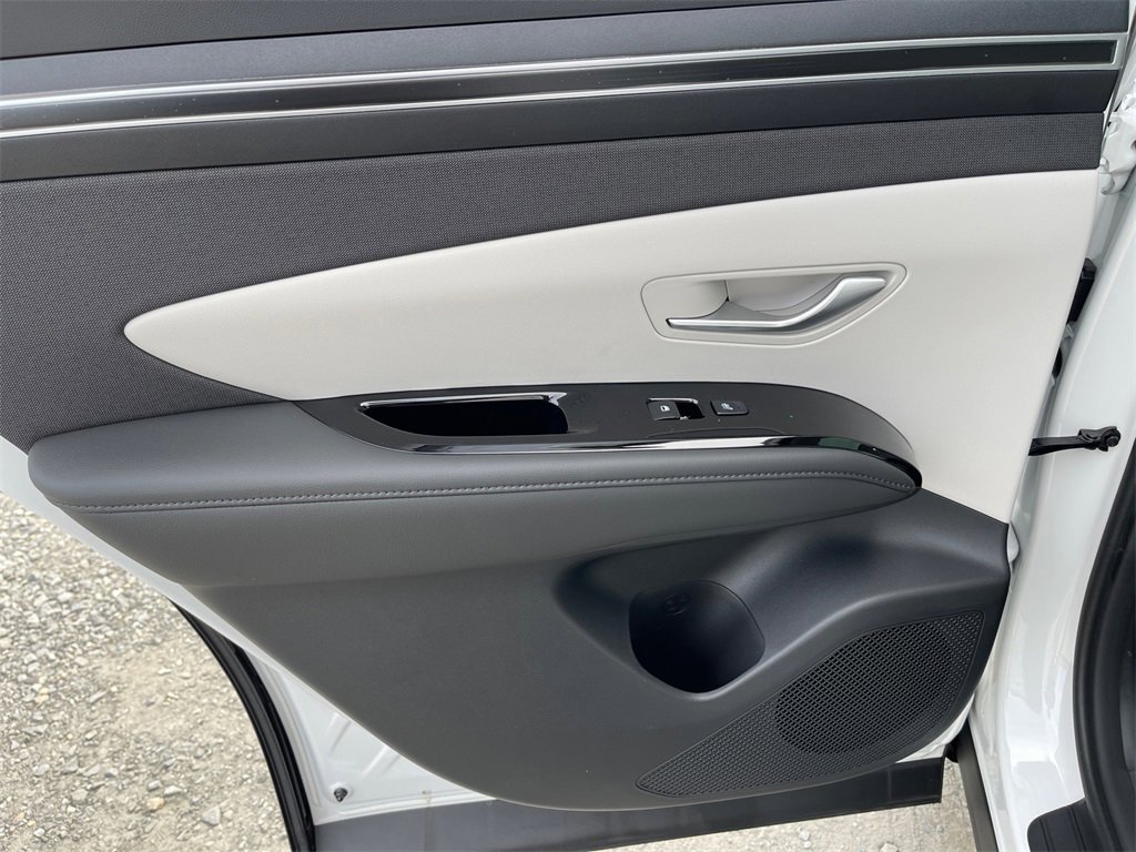 Used 2024 Hyundai Tucson Limited image 26