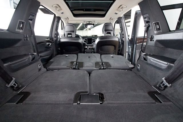 Used 2016 Volvo XC90 T6 Momentum w/ Momentum Plus Package image 25