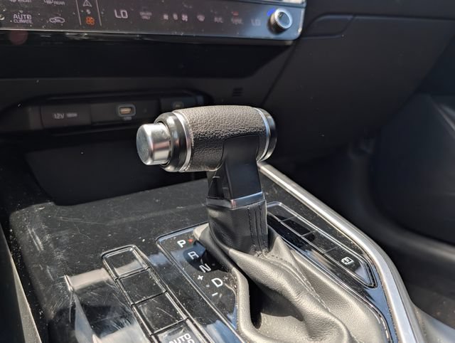 Used 2023 Kia Niro LX FWD image 21