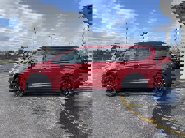 New 2026 Chrysler Pacifica Select image 2