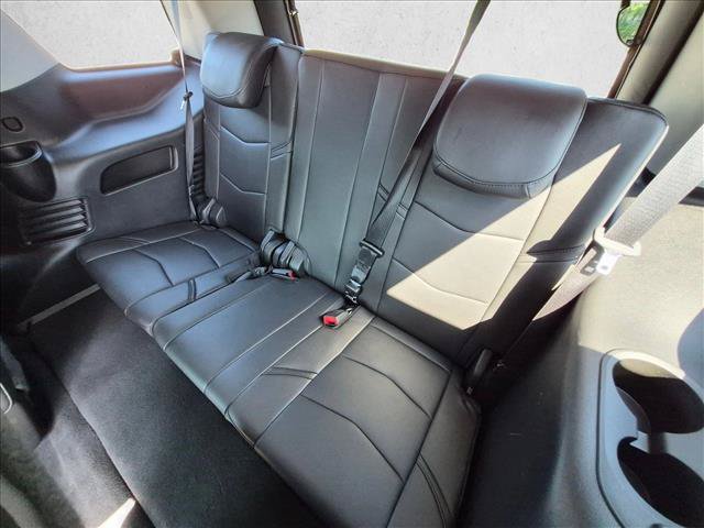 Used 2018 Cadillac Escalade Luxury AWD/4WD image 21