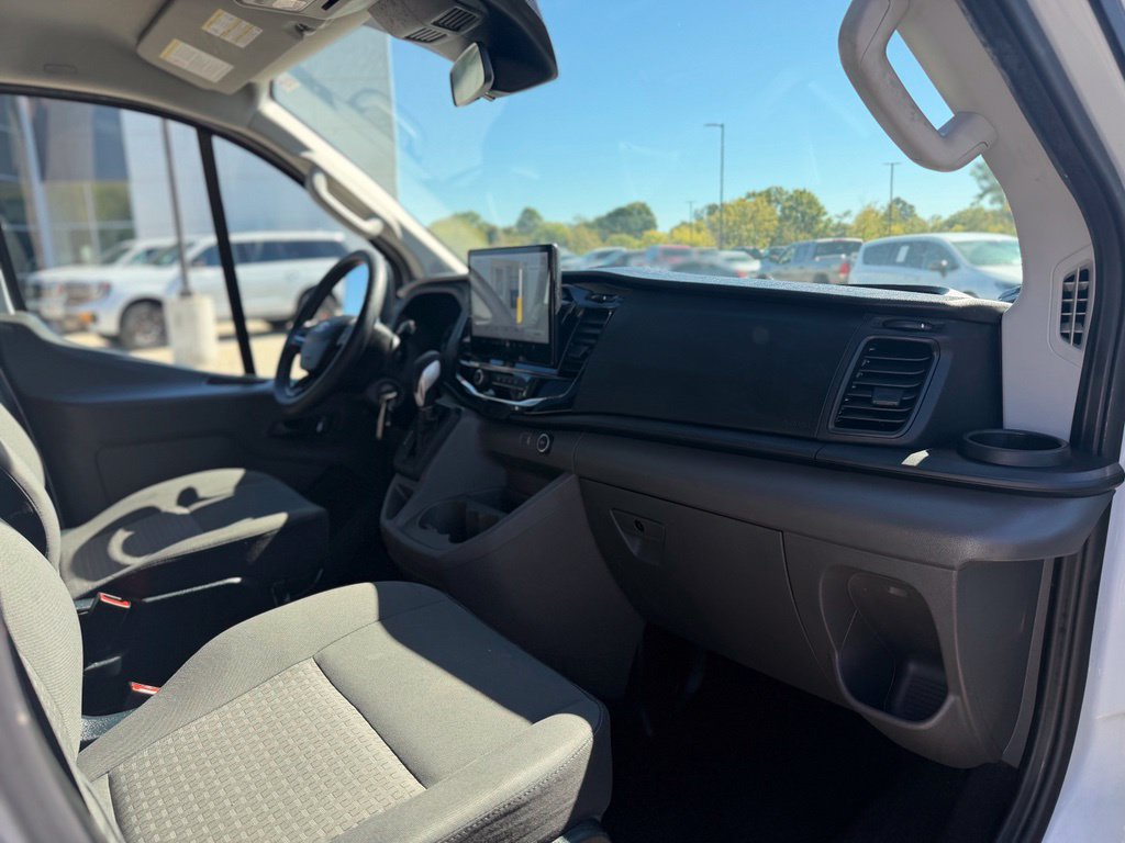 Used 2023 Ford Transit 350 XLT RWD image 9