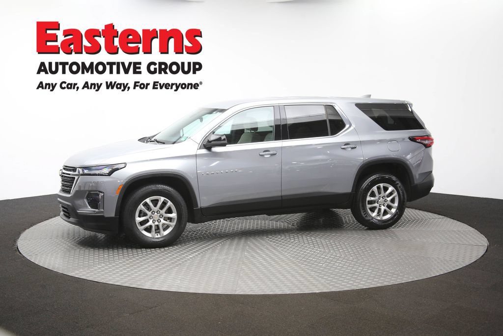 Used 2023 Chevrolet Traverse LS FWD image 57