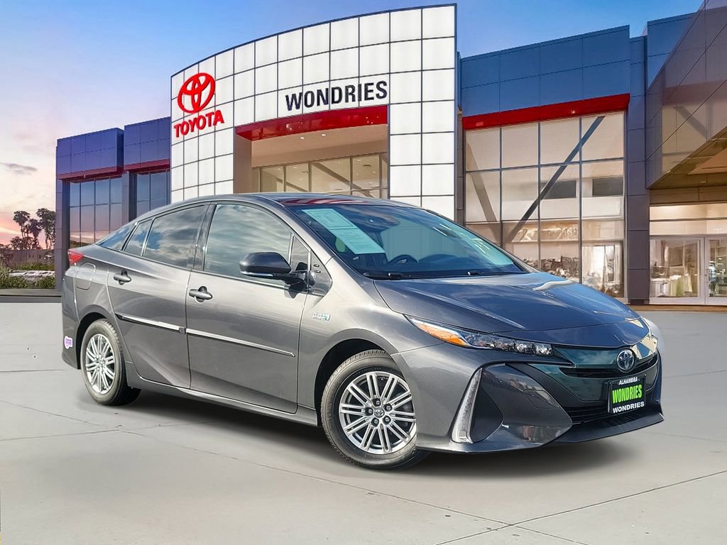 Used 2018 Toyota Prius Prime Premium